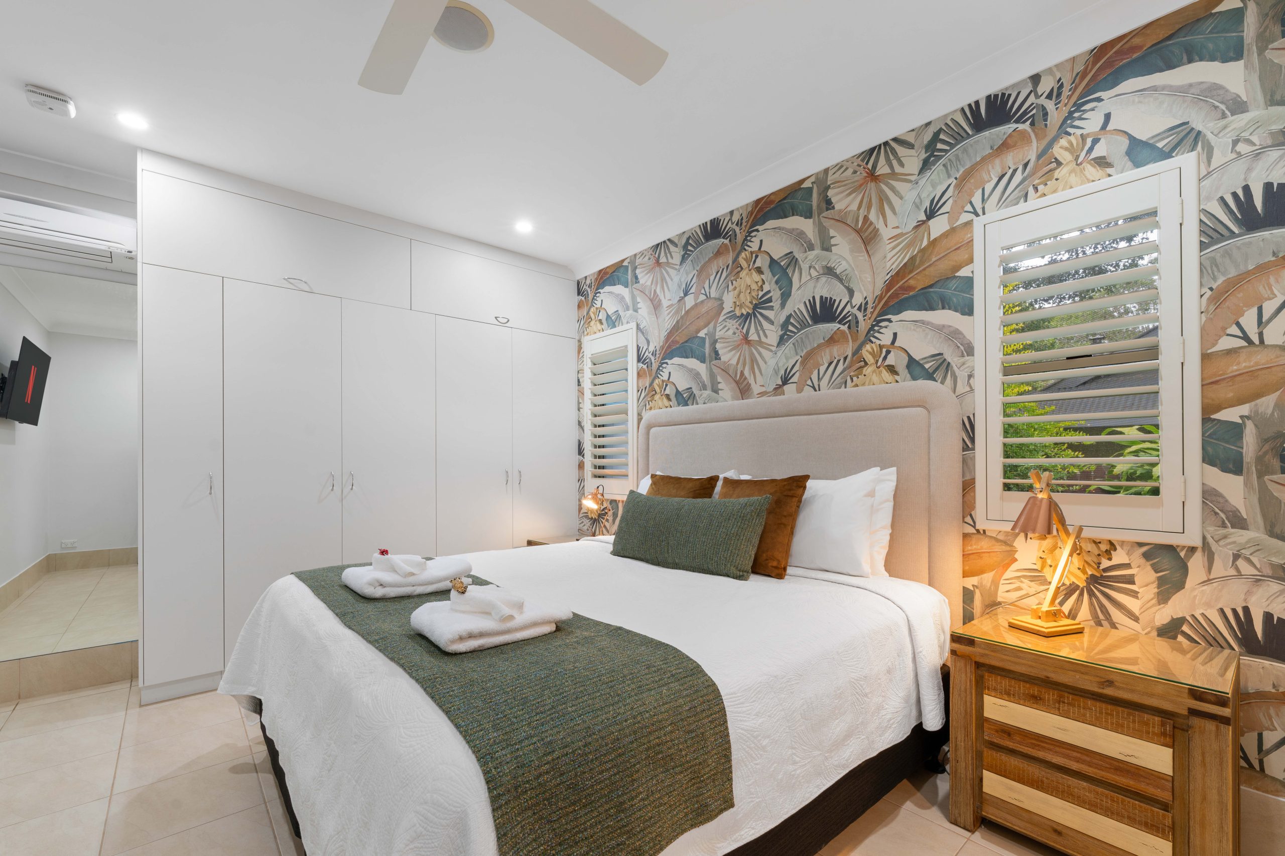 Click for Grand Spa Suite Details
